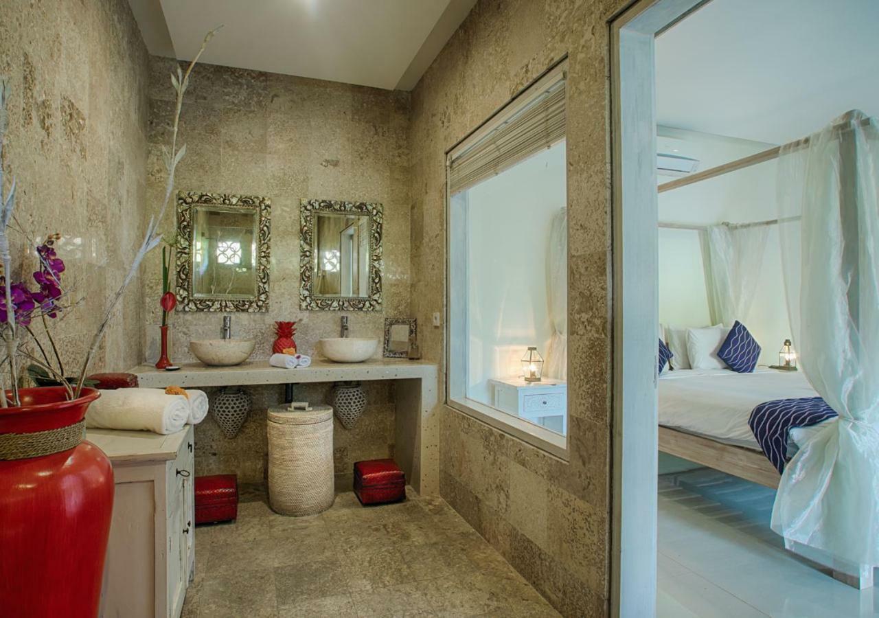 Villa Armani Seminyak Buitenkant foto