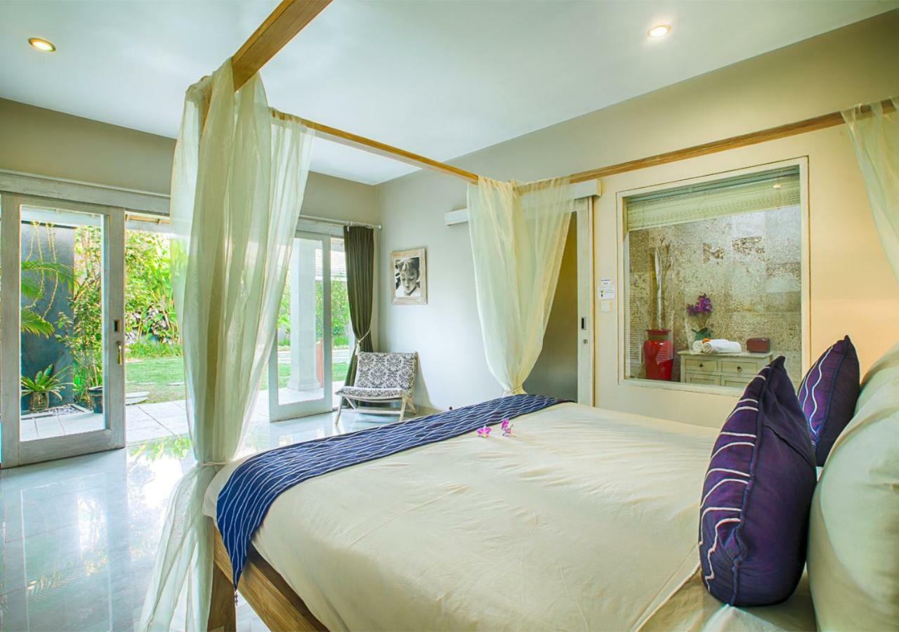 Villa Armani Seminyak Buitenkant foto